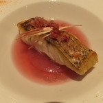 オーグードゥジュール メルヴェイユ 博多 - 桜鯛とコンソメスープ、紅芯大根