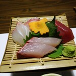 秀月 - お造り(三種盛り)