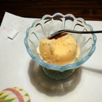 秀月 - デザート(自家製そば茶アイス)