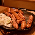 YONA YONA BEER WORKS - 職人ソーセージ（3 pieces）@1,800円