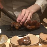 すが弥 - 角煮ではありません。鮟肝のたまり醤油漬けです