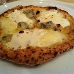 ラ・テンダ・ロッサ - 20120321　４種のチーズのピッツァ 
