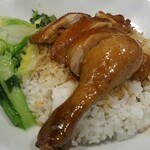 香港華記焼味&米線 - 御飯にタレが染みている様子が好きなんです