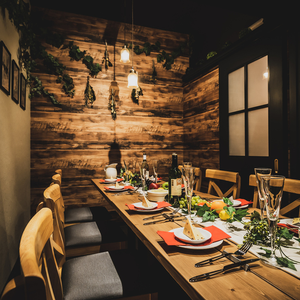 Cheese Cheers Cafe 函館店 チーズチーズカフェ 五稜郭公園前 バル バール ネット予約可 食べログ