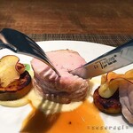 Le Caneton - 丹波地鶏　胸肉のロースト　ジュードヴォライユ