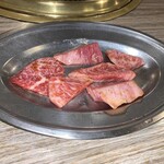 焼肉牛角 - 和牛カルビ