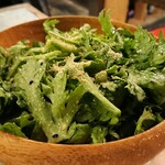 昭和大衆ホルモン - 春菊サラダ