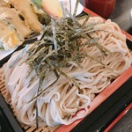 信州蕎麦の草笛 - 骨太な蕎麦