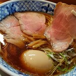 鶏 牛骨 鯛と貝類の旨味が 凝縮された清湯スープ By Debu Ingodebunables De Tapun さんくるげ 神俣 ラーメン 食べログ