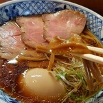 鶏 牛骨 鯛と貝類の旨味が 凝縮された清湯スープ By Debu Ingodebunables De Tapun さんくるげ 神俣 ラーメン 食べログ