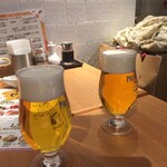 Shukou Menhan Ateniyoruritoru Chaina - 1杯目はビールは香るエール