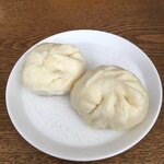 ぶたまんや - 料理写真:ぶたまん