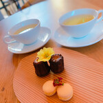 ロテュス - 小菓子とハーブティー