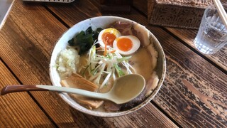 Ramenitadaki - 特製頂ラーメン　味噌　900円＋税