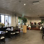 中國料理 群鳳 - カウンター×5、テーブル4人×3、掘りごたつ席6人×3