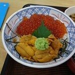 Yamaroku En - 二色丼定食