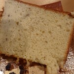 栄夏 - バナナのシフォンケーキ