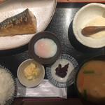Hanareno Mikajinoba - 焼魚定食、本日はサバですよー