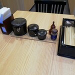Komoro Soba - テーブル設え