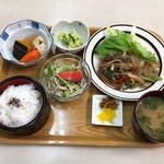 ななっこ - おまかせ定食
