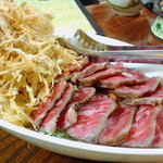 はげあたまのとうちゃん - ローストビーフ＆カリカリオニオン