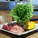 焼肉熱帯夜 ヨルテヤ - 上ハラミ、和牛赤身、焼き野菜(２人分)