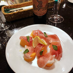 旬采 - 柿とカプレーゼ