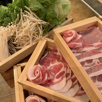 しゃぶしゃぶ・創作料理居酒屋 豚吟 栄店 - 