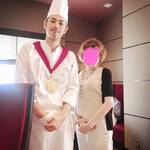 ロウリーズ・ザ・プライムリブ 大阪 - 