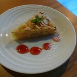 Shukuba Kafe Izumiya - りんごのアーモンドケーキ