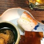 谷中の雀 - 鮭の押し寿司