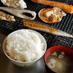 喰い処 鮭番屋 - 