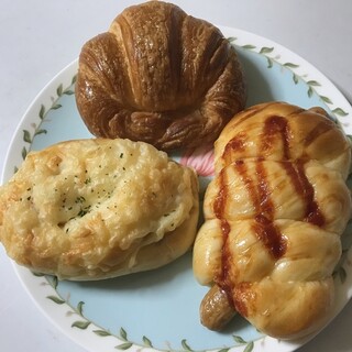 口コミ一覧 : クロワッサン - 下大利/パン [食べログ]