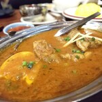Binthi - 安定のsoup chicken curry。