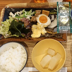 ターンテーブル - 朝食ビュッフェ1,100円