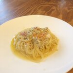 市駅裏小さなイタリアン トマリギ - 本日のお魚　フレッシュトマト　オイル系スパゲティ