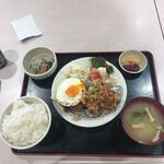 Nigiwaimampukushokudoukakegawapakinguerianoborisenten - にぎわい掛川定食