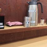 そばの神田 東一屋 - コンディメンツ。