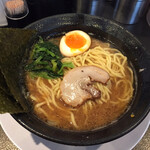 Gensen - 醤油ラーメン 730円