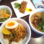 麺線屋formosa - ランチのハーフ&ハーフセット＋厚揚げ