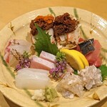 割烹はらだ - お造り　　こっぺがに、こしび（本鮪）、てっさの白子和え、鰤、槍烏賊、真鯛