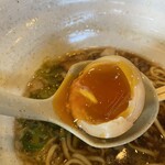 啜磨専科 - 味付玉子