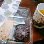 力餅 - おはぎ(お持ち帰り)2個入りで220円！きなこにも、あんこ入り✨