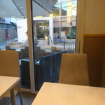 ボンヌカフェ - 店内