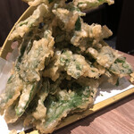 鮮魚釜飯 ヒカリ屋 - 明日葉の天ぷら。