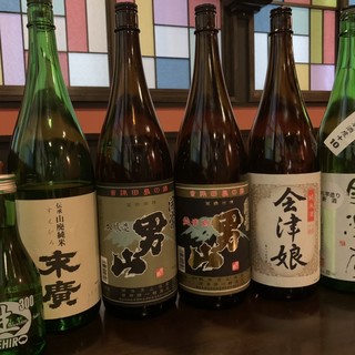 以会津地区的酒为中心，汇集了多种日本酒!