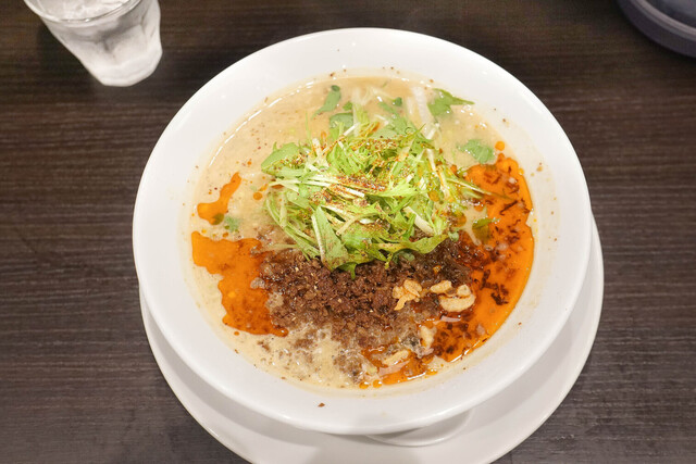 四川担担麺 阿吽 キッテグランシェ店 東京 担々麺 食べログ