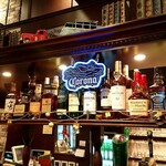 札幌キッチン - いろいろなウィスキーのボトルが！