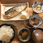 豆狸 - 塩鯖定食(700円)
