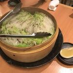 Yakuzen Nabe Buta Shabu Semmon Ten Nishitani - 